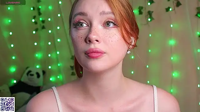 YourSkyAni online show from September 2025 01:37:02 PM