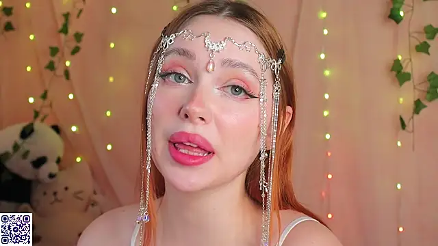 YourSkyAni online show from October 2025 12:18:02 PM