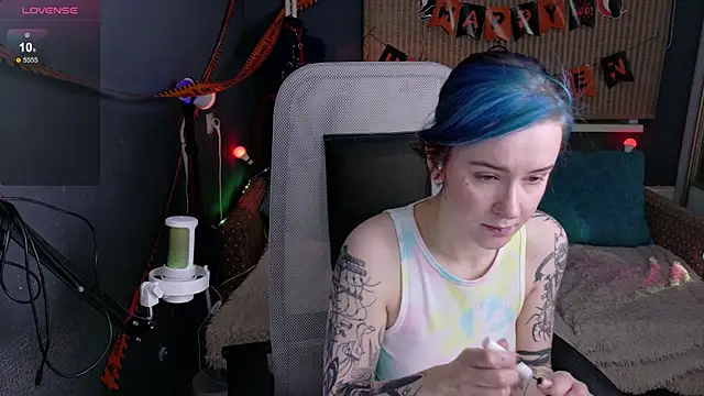 Snapshot of Cumpotik_Eve chatting on January 2026 01:53:01 AM Cumpotik Eve online show from January 2026 01:53:01 AM