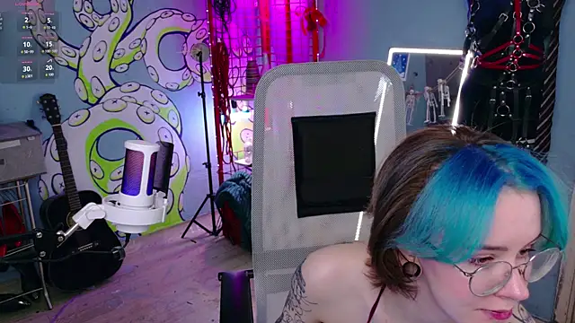 Cumpotik Eve online show from April 2026 05:15:01 AM