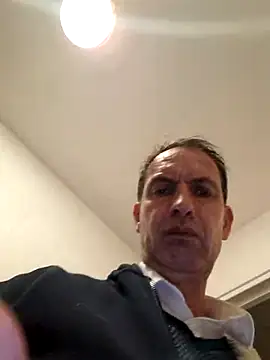 bagoulo online show from February 2026 01:44:02 PM