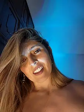 Snapshot of Lizzymontanaa chatting on March 2025 12:08:01 AM Lizzymontanaa online show from March 2025 12:08:01 AM