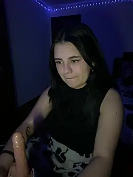 emiliaharper408 online show from March 2025 05:31:02 AM