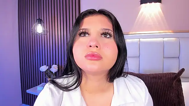 AvyMilton online show from April 2026 11:38:01 AM