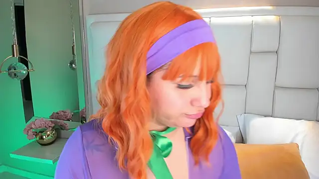 AvyMilton online show from March 2026 11:51:01 AM