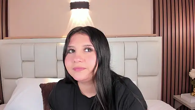 AvyMilton online show from March 2026 11:43:02 AM