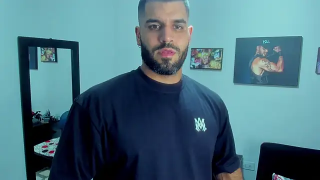 SamirHazard97 online show from October 2025 08:52:01 PM