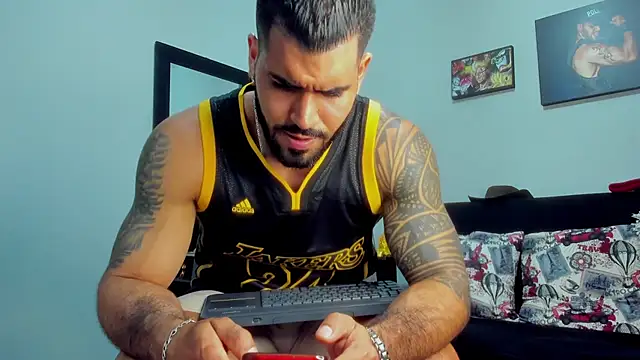 SamirHazard97 online show from October 2025 08:09:02 PM