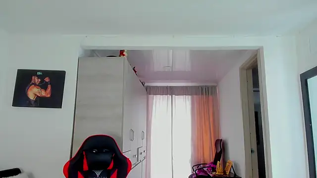 SamirHazard97 online show from March 2026 07:43:02 PM