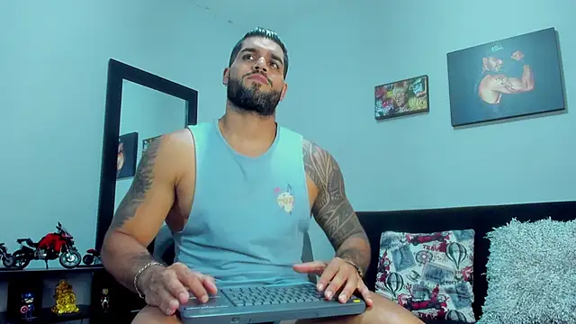SamirHazard97 online show from February 2025 07:26:02 PM