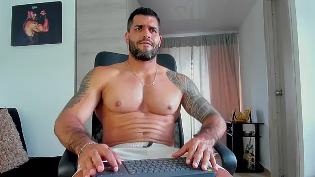 SamirHazard97 online show from February 2026 07:10:01 PM