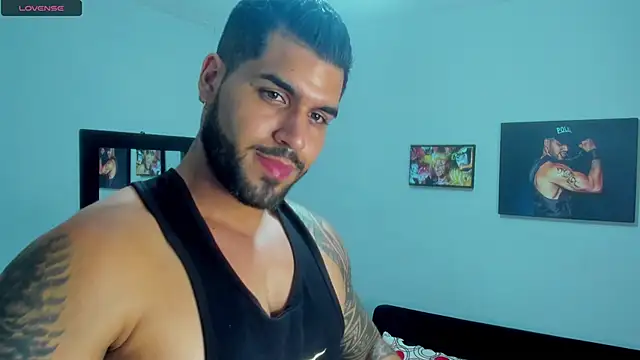 SamirHazard97 online show from March 2025 03:22:02 AM