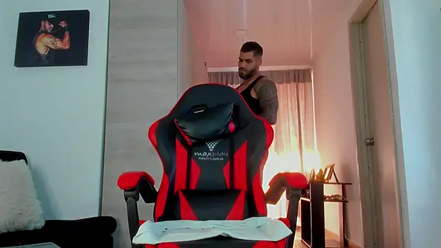 SamirHazard97 online show from April 2026 09:21:02 PM