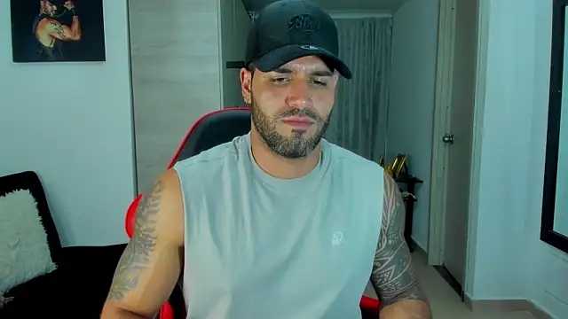 SamirHazard97 online show from April 2026 03:08:01 AM