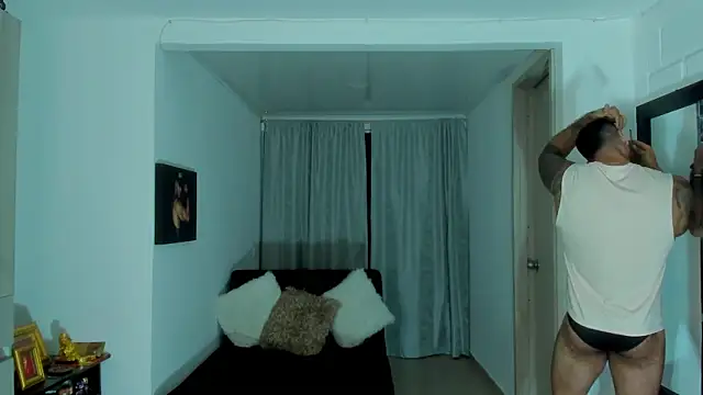 SamirHazard97 online show from January 2026 03:00:02 AM