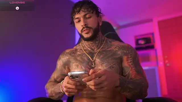 mariano costa online show from October 2025 03:28:01 AM