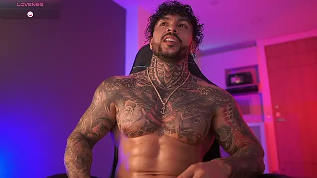 Snapshot of mariano_costa chatting on December 2025 03:31:02 AM mariano costa online show from December 2025 03:31:02 AM