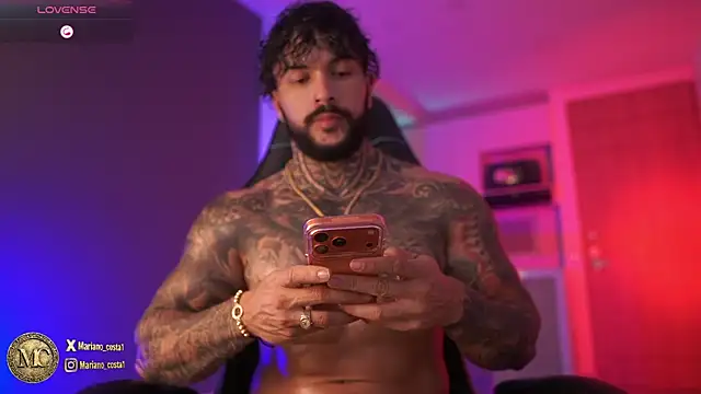 mariano costa online show from November 2025 11:38:02 PM