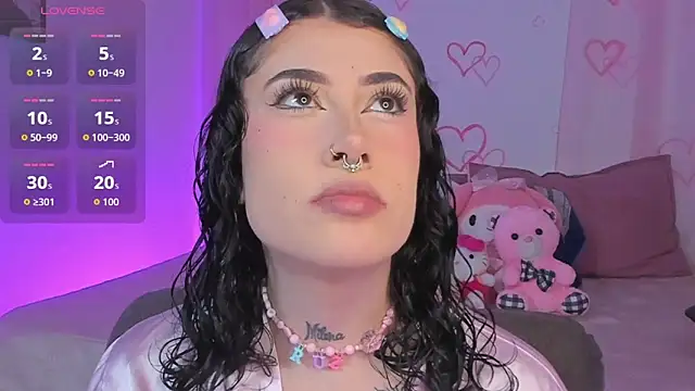 Snapshot of melody_suarez chatting on November 2025 11:03:01 PM melody suarez online show from November 2025 11:03:01 PM