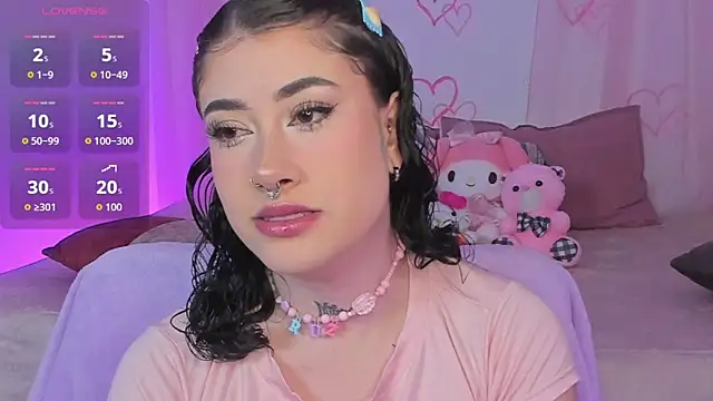 Snapshot of melody_suarez chatting on November 2025 10:24:02 PM melody suarez online show from November 2025 10:24:02 PM