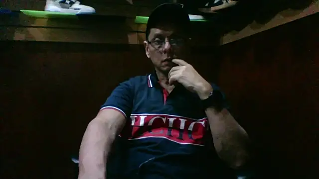 MarcusKelvin online show from September 2025 01:44:01 PM