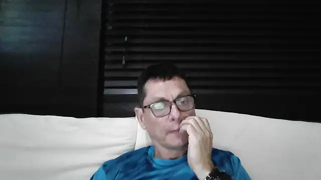 MarcusKelvin online show from October 2025 12:22:01 AM