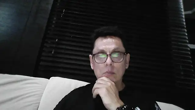 MarcusKelvin online show from October 2025 12:22:02 AM