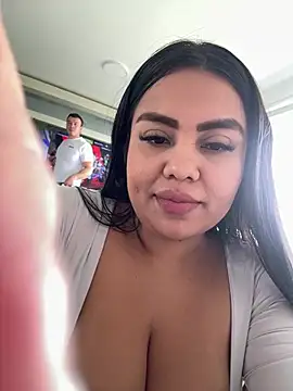 Snapshot of valeria2019hot chatting on March 2025 03:28:02 PM valeria2019hot online show from March 2025 03:28:02 PM