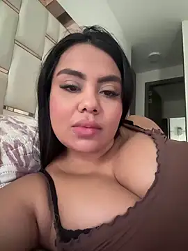 Snapshot of valeria2019hot chatting on March 2025 04:17:02 PM valeria2019hot online show from March 2025 04:17:02 PM
