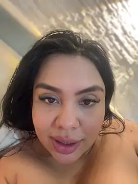 Snapshot of valeria2019hot chatting on December 2024 11:06:02 PM valeria2019hot online show from December 2024 11:06:02 PM
