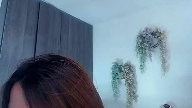 valeria2019hot online show from February 2026 09:04:01 PM