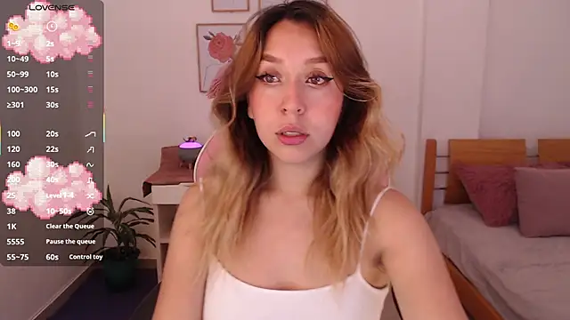 Dahlia  espresso online show from March 2026 09:00:02 PM