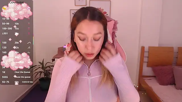 Dahlia  espresso online show from February 2026 07:35:02 PM