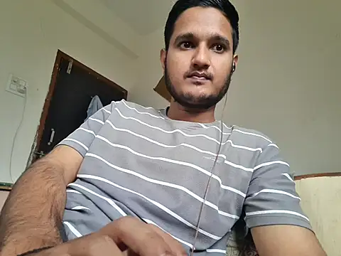 Jonrobinso online show from September 2025 04:59:01 AM