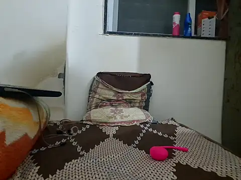 Jonrobinso online show from September 2025 06:03:02 PM
