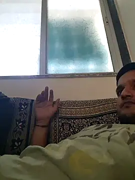 Jonrobinso online show from March 2025 12:44:01 PM