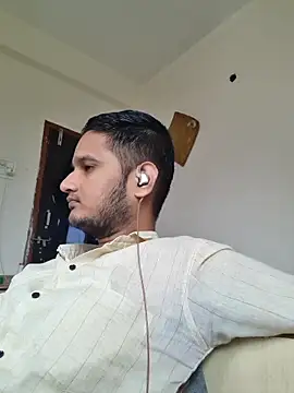 Jonrobinso online show from September 2025 04:35:02 AM