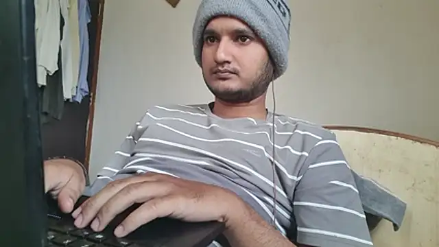 Snapshot of Jonrobinso chatting on November 2025 05:07:01 AM Jonrobinso online show from November 2025 05:07:01 AM