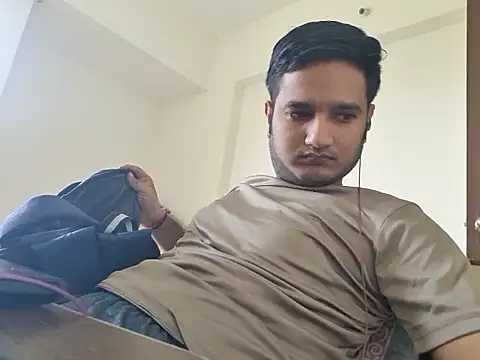 Jonrobinso online show from May 2026 04:07:01 AM