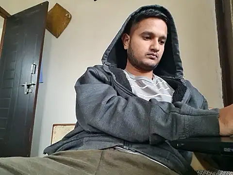 Snapshot of Jonrobinso chatting on November 2025 05:28:01 AM Jonrobinso online show from November 2025 05:28:01 AM