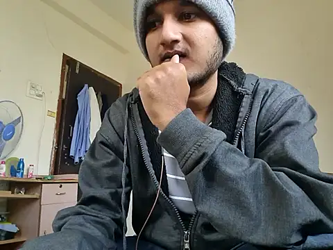 Snapshot of Jonrobinso chatting on November 2025 05:39:02 AM Jonrobinso online show from November 2025 05:39:02 AM