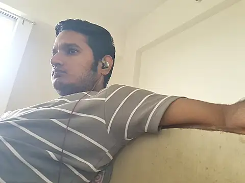 Snapshot of Jonrobinso chatting on June 2026 03:47:01 AM Jonrobinso online show from June 2026 03:47:01 AM