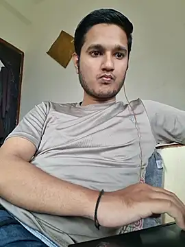 Snapshot of Jonrobinso chatting on October 2025 04:27:02 AM Jonrobinso online show from October 2025 04:27:02 AM