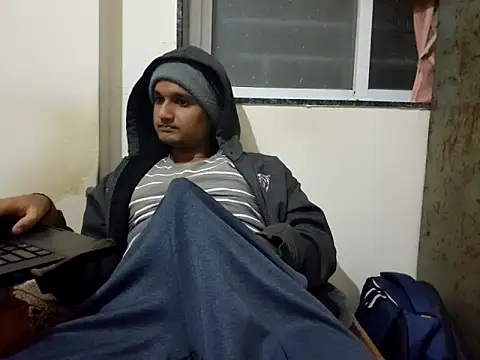 Jonrobinso online show from December 2025 03:47:01 PM