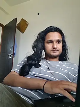 Jonrobinso online show from October 2025 05:42:01 AM