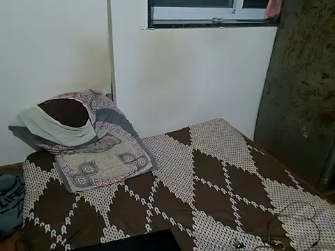 Snapshot of Jonrobinso chatting on November 2025 05:45:02 PM Jonrobinso online show from November 2025 05:45:02 PM