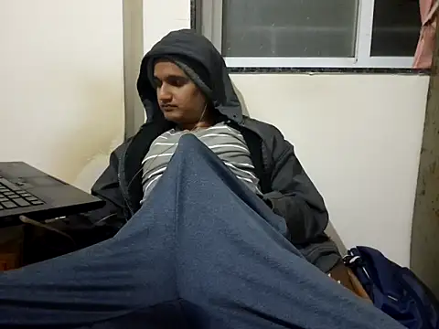 Jonrobinso online show from December 2025 03:16:01 PM