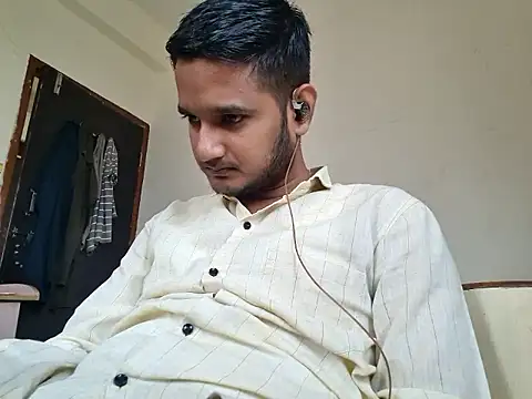 Snapshot of Jonrobinso chatting on November 2025 06:14:01 AM Jonrobinso online show from November 2025 06:14:01 AM