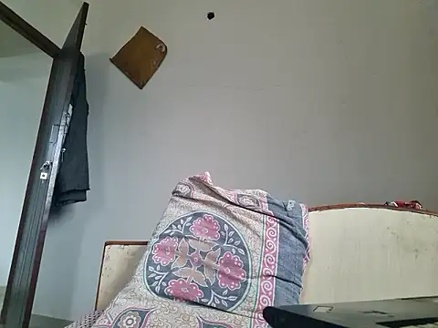 Snapshot of Jonrobinso chatting on October 2025 05:19:02 AM Jonrobinso online show from October 2025 05:19:02 AM