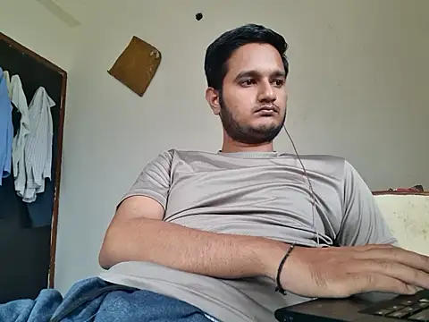 Snapshot of Jonrobinso chatting on October 2025 05:08:01 AM Jonrobinso online show from October 2025 05:08:01 AM